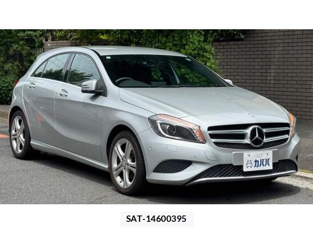 Mercedes Benz A-CLASS 2015-10 8434368-17
