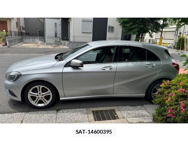 Mercedes Benz A-CLASS 2015-10 8434368-19
