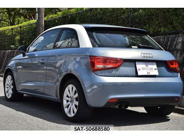Audi A1 2013-07 8434991-11