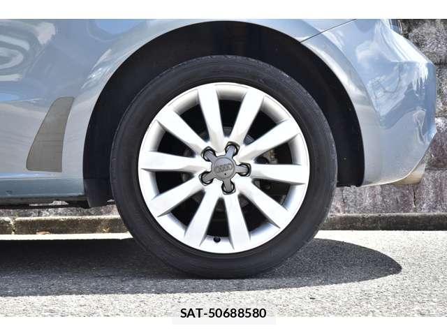 Audi A1 2013-07 8434991-12