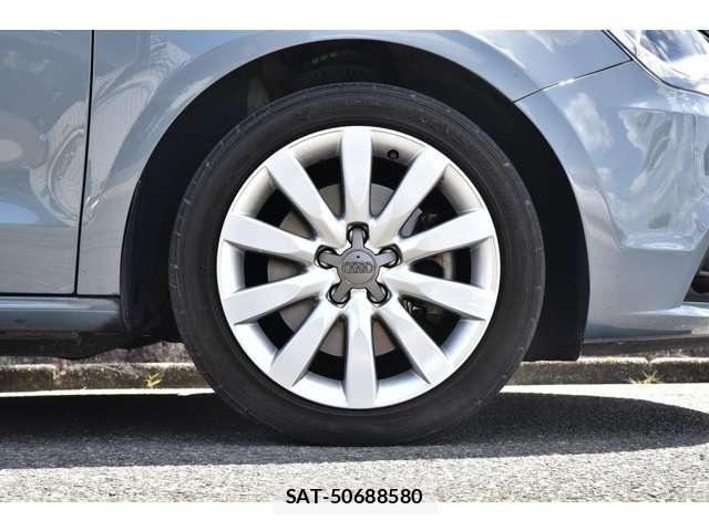 Audi A1 2013-07 8434991-4