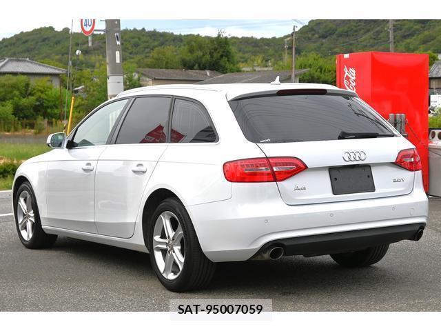 Audi A4 2014-01 8435152-3