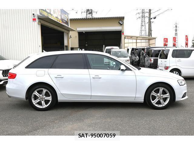 Audi A4 2014-01 8435152-6