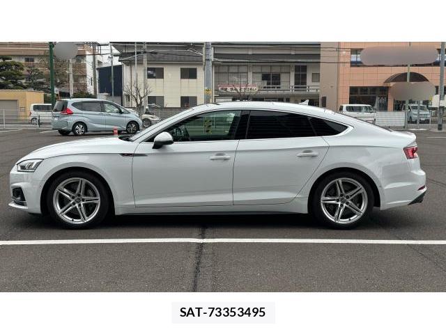 Audi A5 2017-11 8434358-17