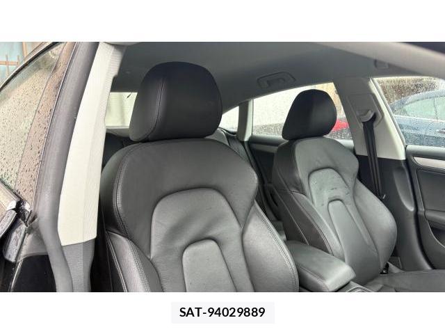 Audi A5 2009-12 8434456-4