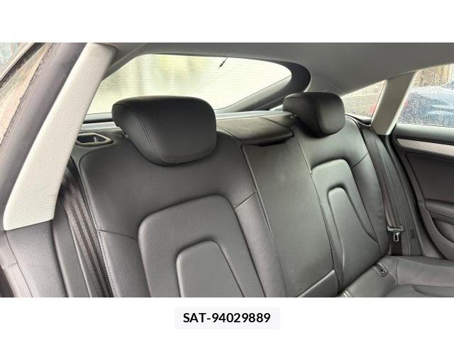 Audi A5 2009-12 8434456-5