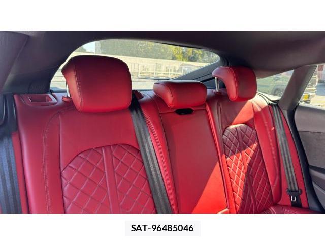 Audi A5 2017-11 8434460-6