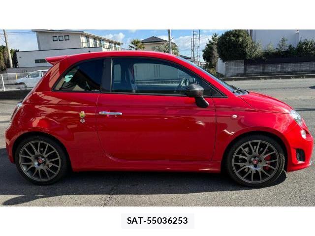 Abarth 695 2011-10 8434326-1