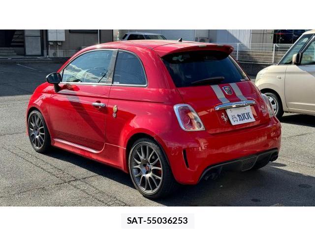 Abarth 695 2011-10 8434326-15