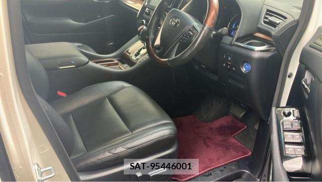 Toyota ALPHARD HYBRID 2017-07 8434686-5
