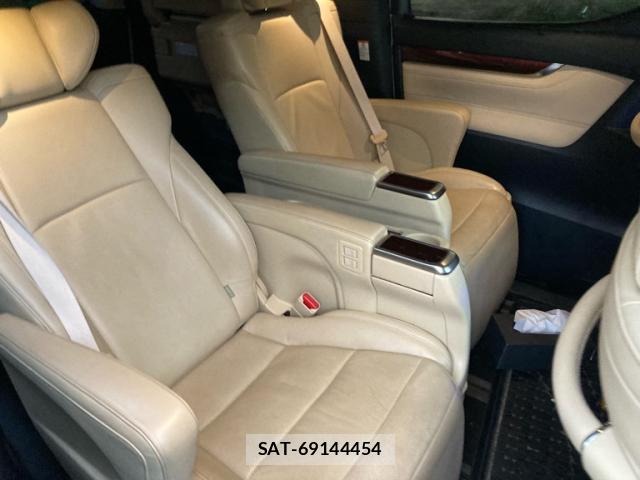 Toyota ALPHARD 2015-12 8434193-17