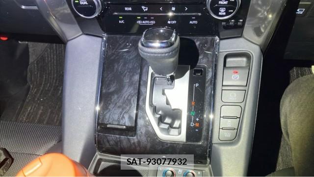 Toyota ALPHARD 2020-02 8434640-14