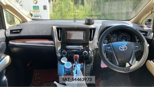 Toyota ALPHARD 2017-12 8434720-2
