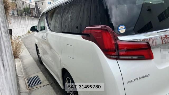 Toyota ALPHARD 2021-06 8434723-10