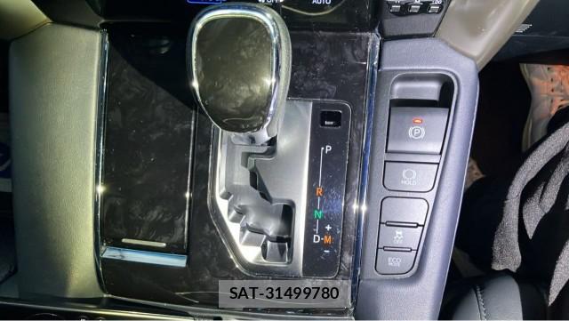 Toyota ALPHARD 2021-06 8434723-14