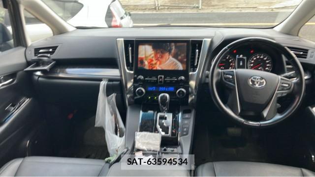 Toyota ALPHARD 2022-03 8434731-2