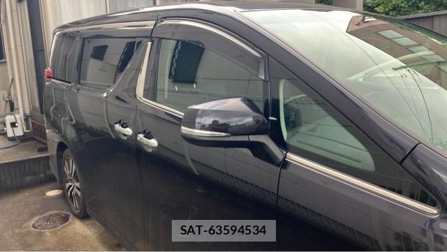 Toyota ALPHARD 2022-03 8434731-3
