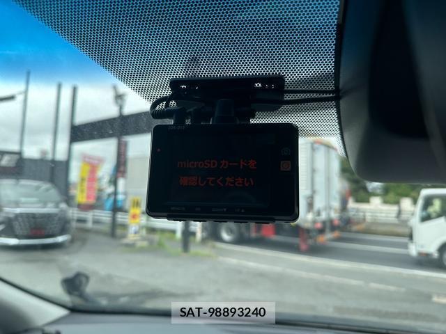 Toyota ALPHARD 2018-11 8435160-10