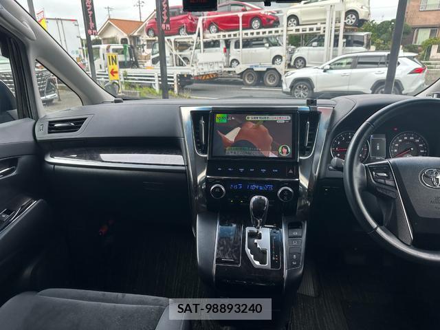 Toyota ALPHARD 2018-11 8435160-14