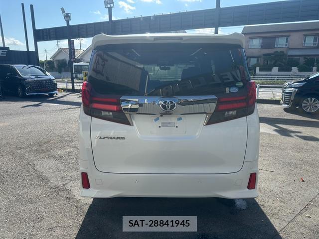 Toyota ALPHARD 2017-09 8435163-14