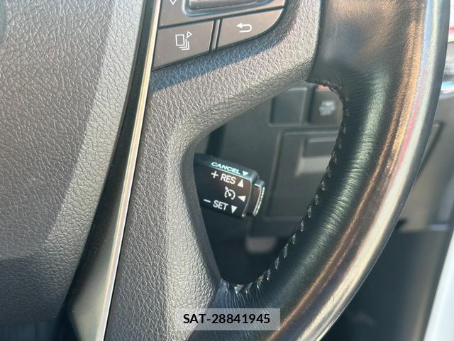 Toyota ALPHARD 2017-09 8435163-5