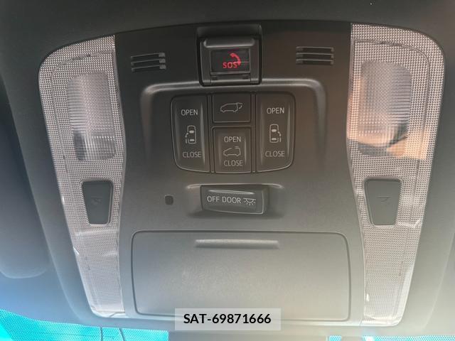 Toyota ALPHARD 2021-04 8435164-16