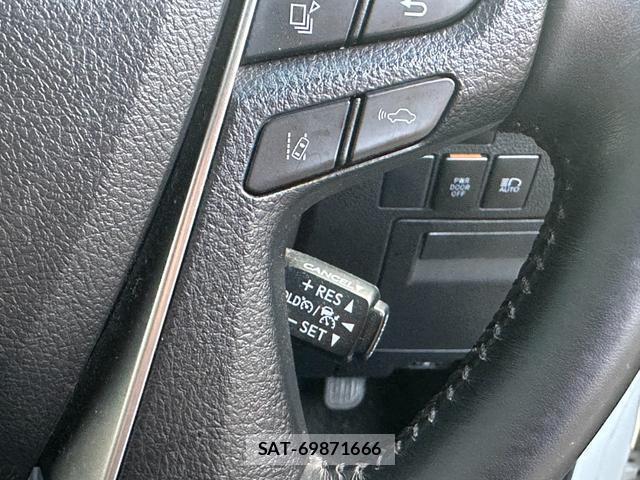 Toyota ALPHARD 2021-04 8435164-7