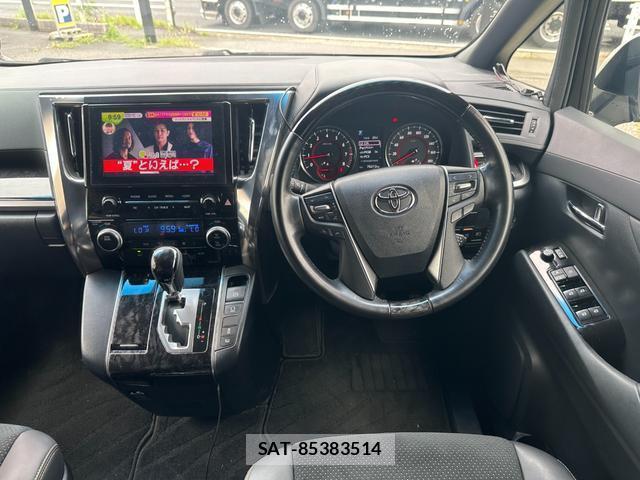 Toyota ALPHARD 2021-04 8435166-17