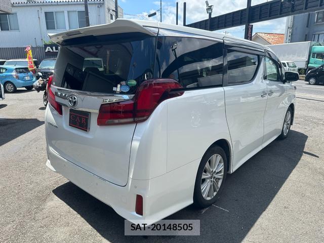 Toyota ALPHARD 2019-06 8435168-15