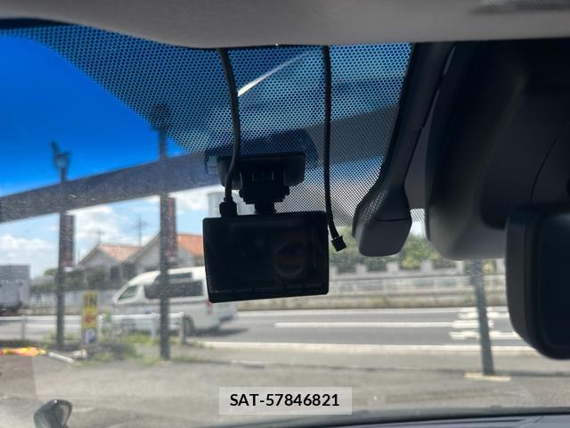 Toyota ALPHARD 2019-07 8435169-14
