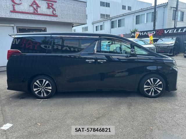 Toyota ALPHARD 2019-07 8435169-17