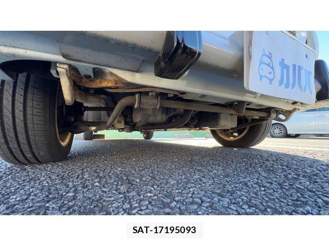 Suzuki LAPIN 2007-11 8434328-11