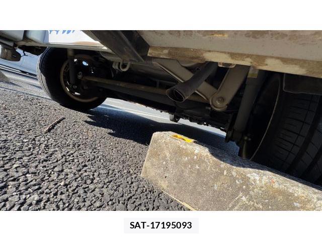 Suzuki LAPIN 2007-11 8434328-15