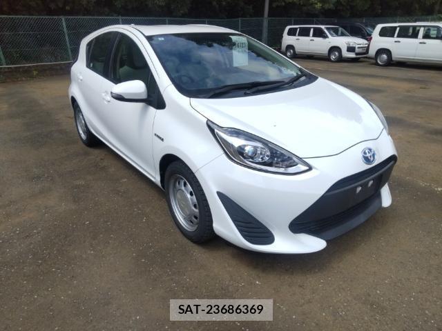Toyota AQUA 2019-08 8433931-3
