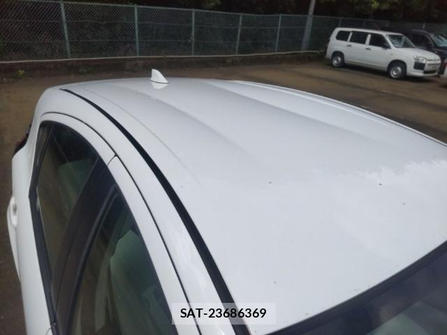 Toyota AQUA 2019-08 8433931-6