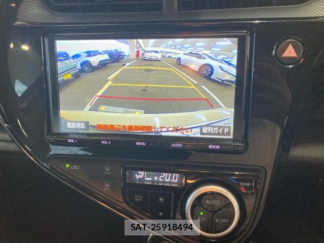 Toyota AQUA 2017-07 8434162-10