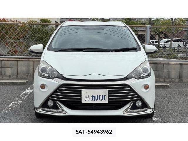 Toyota AQUA 2014 8434503-1