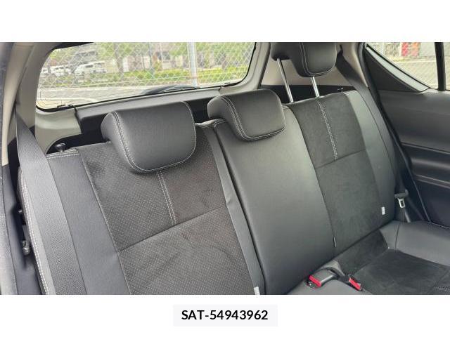 Toyota AQUA 2014 8434503-7