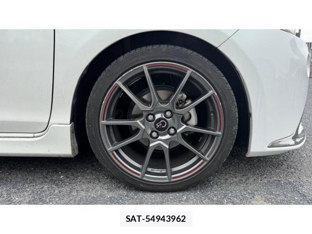 Toyota AQUA 2014 8434503-8