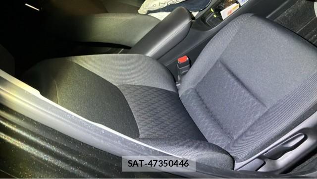 Toyota AQUA 2021-11 8434639-5