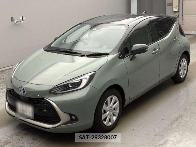 Toyota AQUA 2024-11 8434825-0