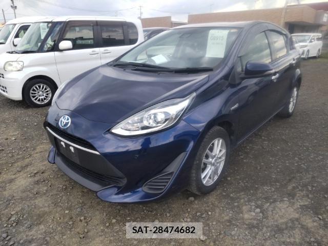 Toyota AQUA 2019-07 8435234-0