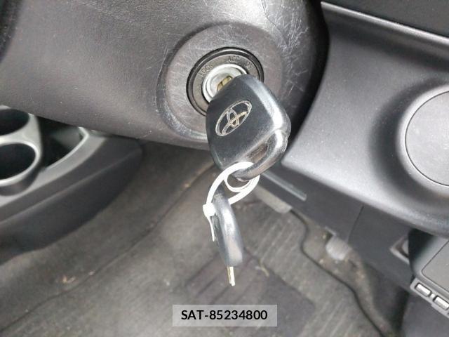 Toyota AQUA 2018-07 8435271-14