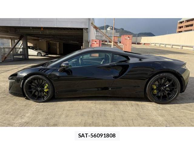 McLaren Artura 2023 8434424-15