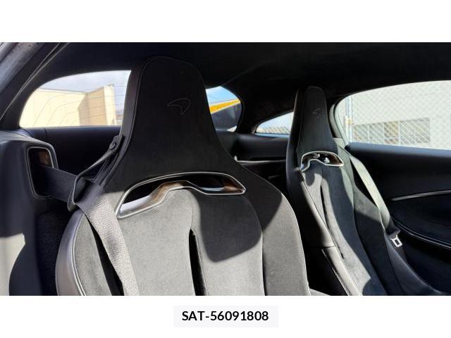 McLaren Artura 2023 8434424-5