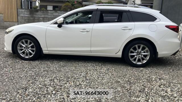 Mazda ATENZA WAGON 2016-04 8434699-10