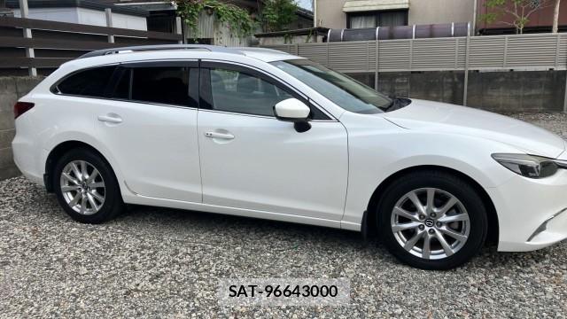 Mazda ATENZA WAGON 2016-04 8434699-3