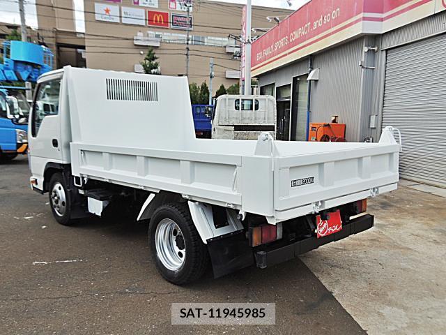 Nissan ATLAS 2012-10 8434839-14