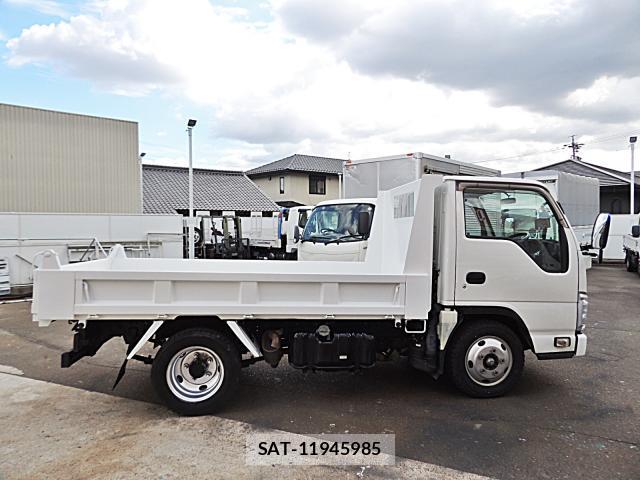 Nissan ATLAS 2012-10 8434839-3