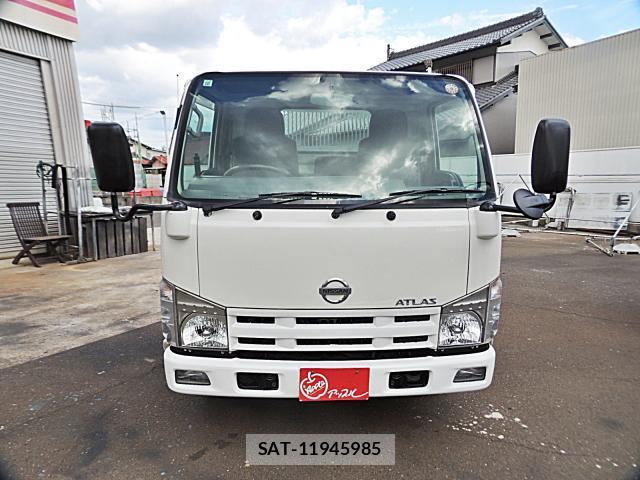 Nissan ATLAS 2012-10 8434839-9